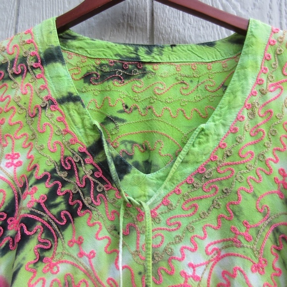 Women's Poncho Top, size XL-XXL?? Pullover Tie Dye Summer comfort Multi color - Picture 2 of 15